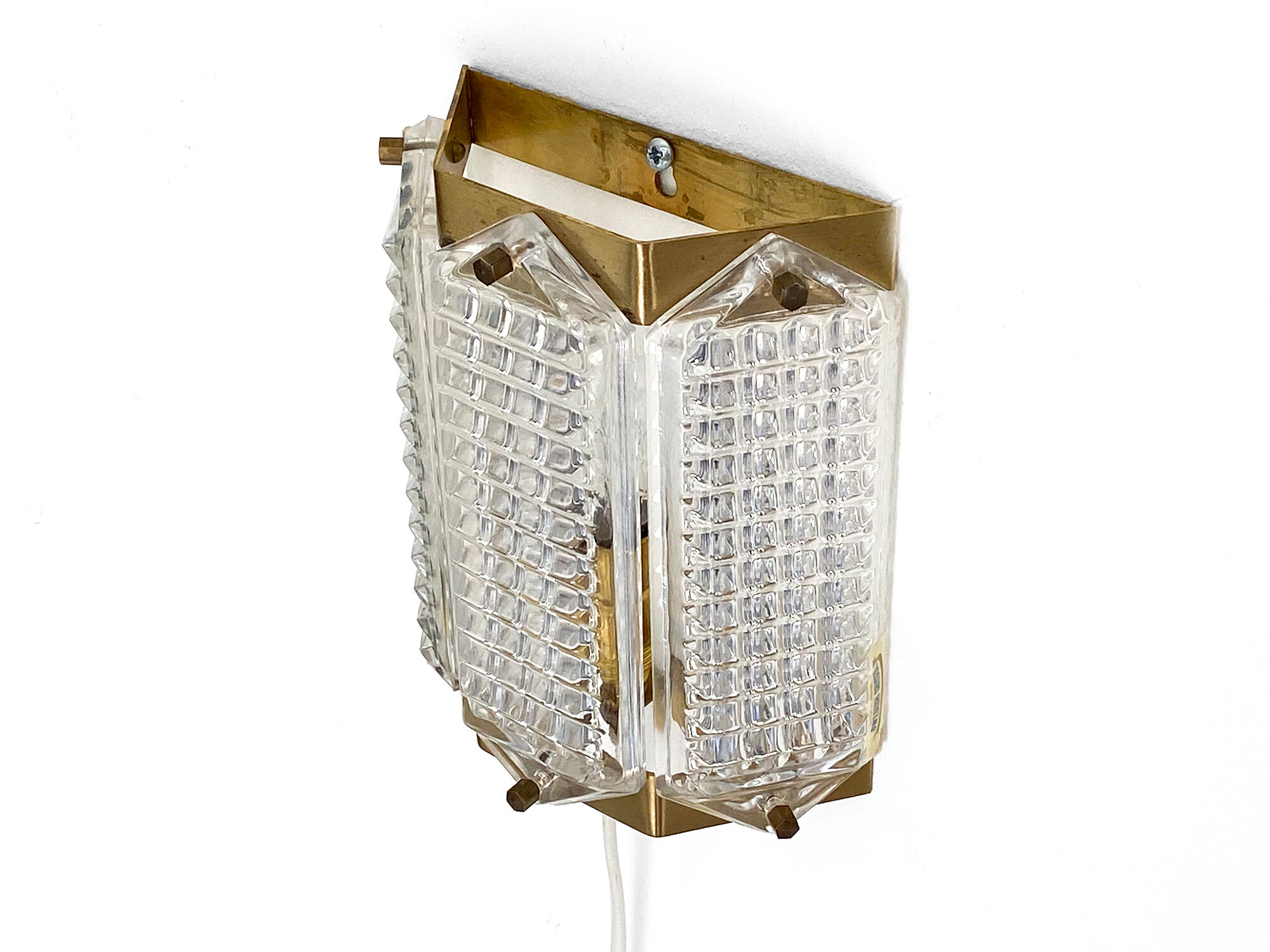 Brass and glass wall light/Sconce by Wiktor Berndt for Flygsfors. Sweden 1960s