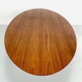 Saarinen dining table "Tulip" by Eero Saarinen for Knoll Studio, USA 1957
