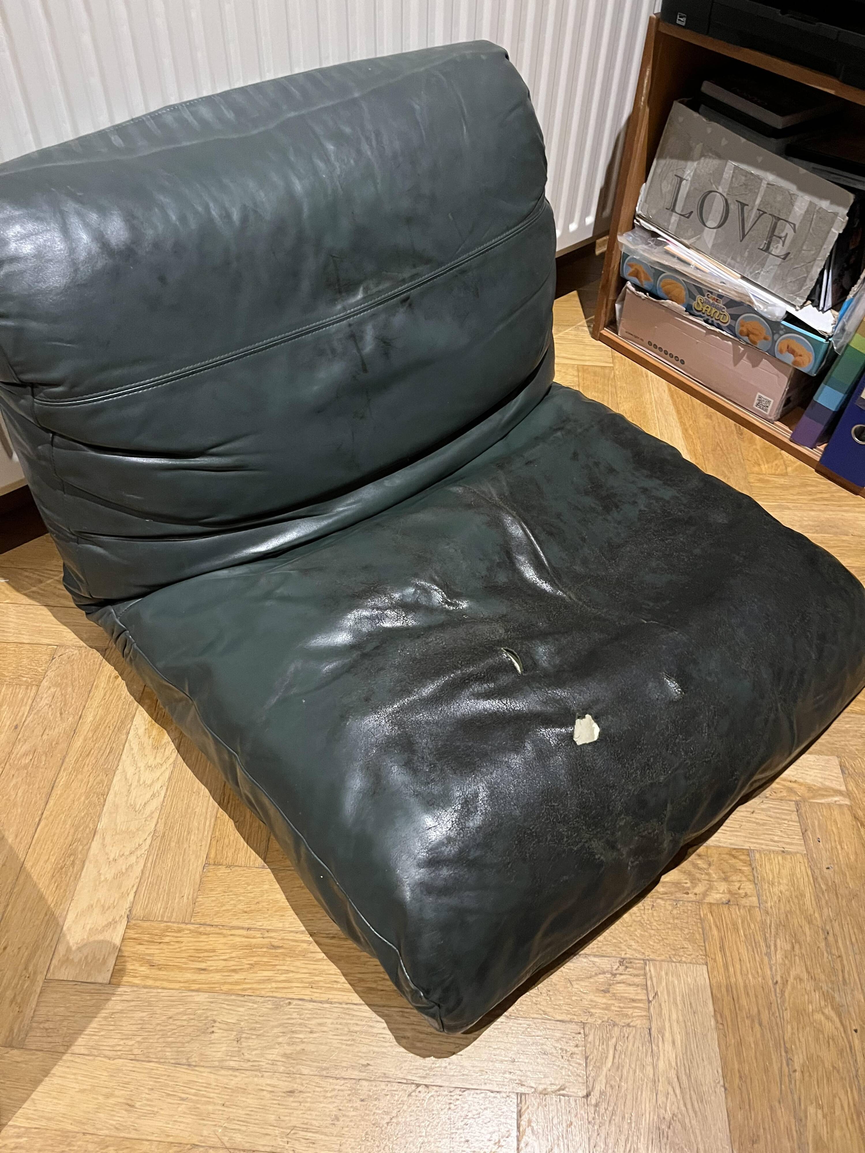 Sling chair in wood and green leather, germany, 1970s