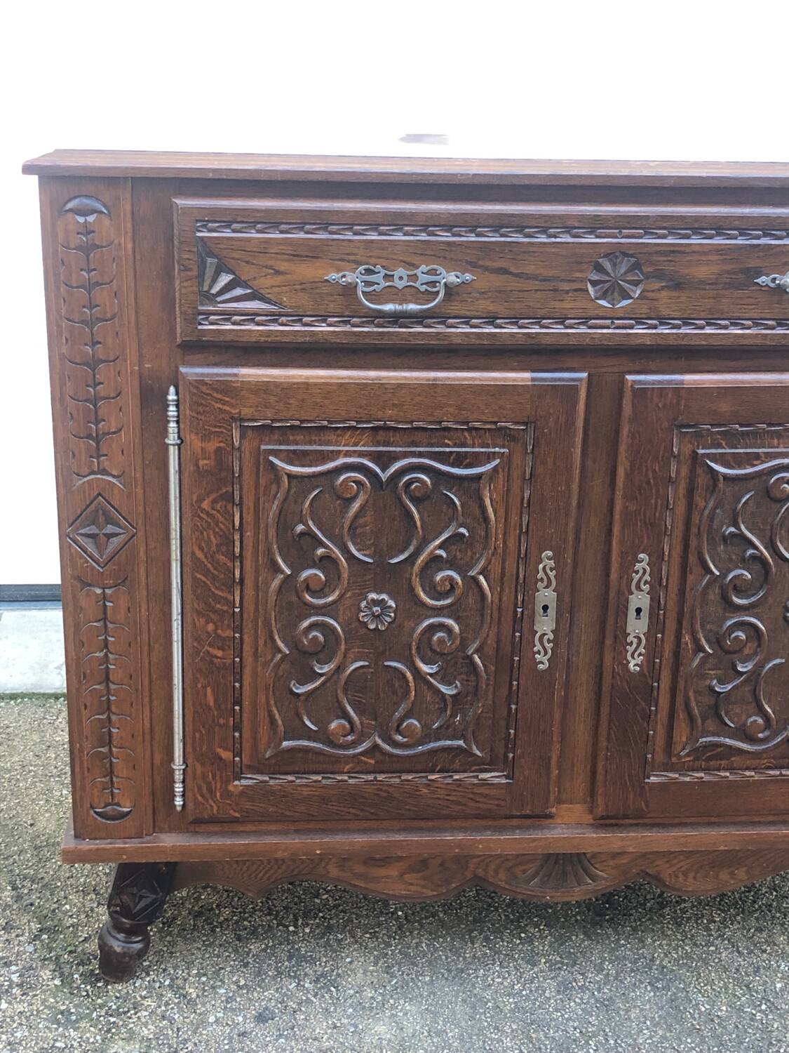 Antique solid wood sideboard with drawers and two doors