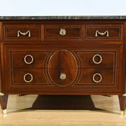 Rare Commode en Acajou, époque Louis XVI – 2ème partie XVIIIe