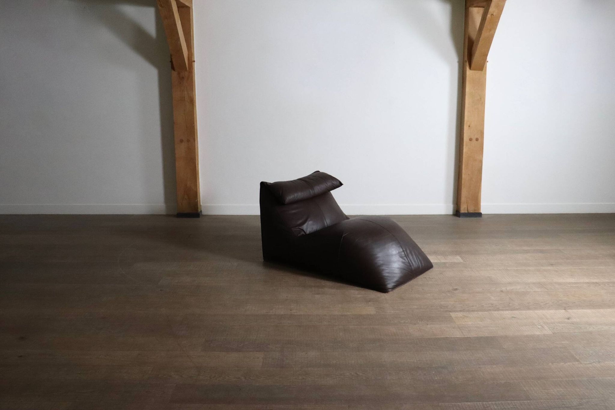 Le bambole chaise longue in brown leather By Mario Bellini for B&B Italia,