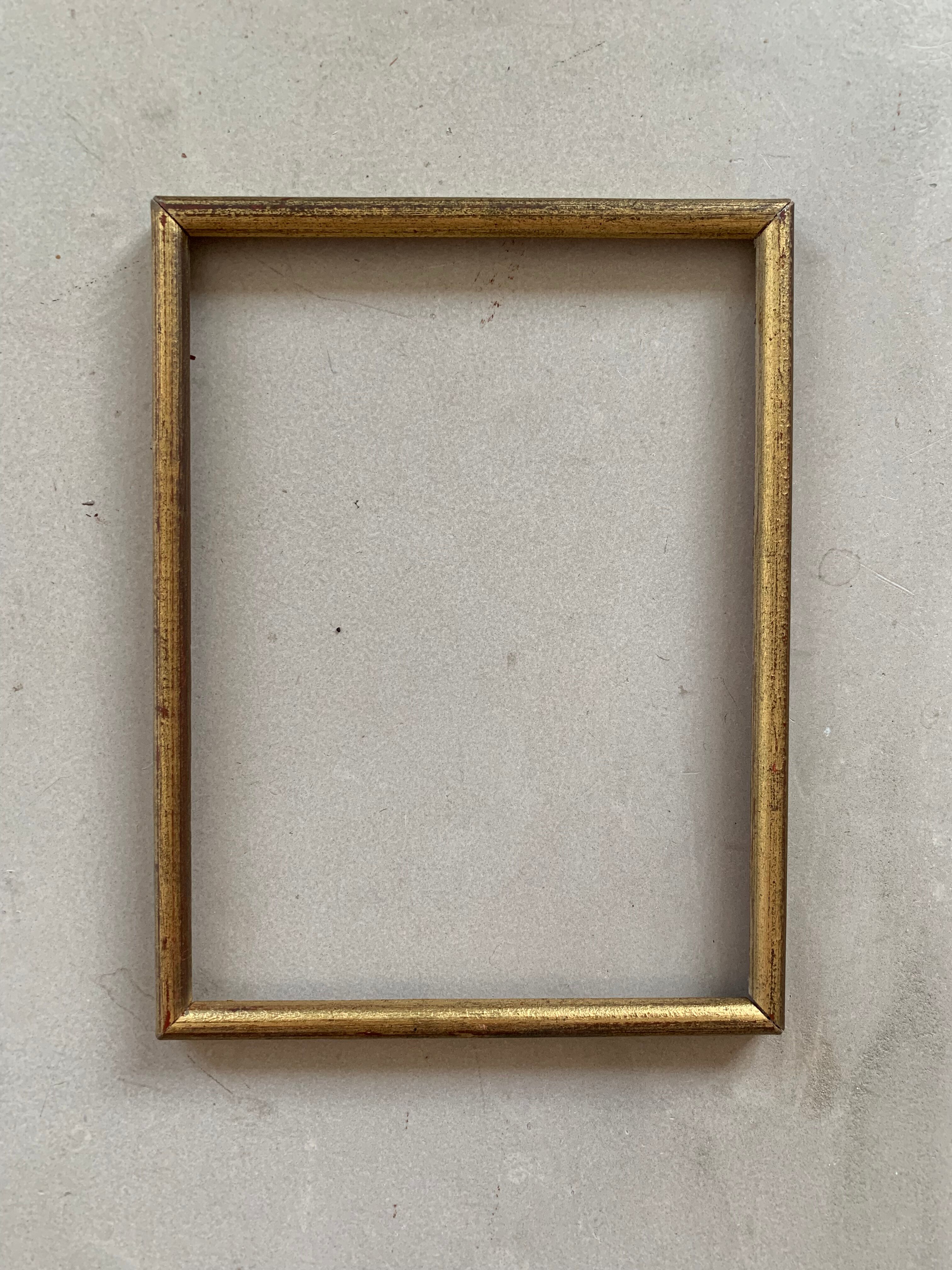 Golden frame 19x25cm