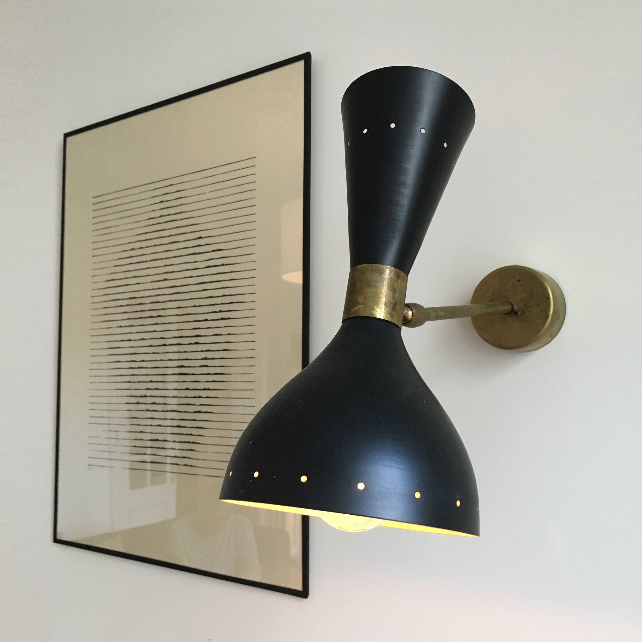 Pair of Italian design wall lights from the 1950s