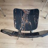 Extendable table + 4 marbled formica chairs