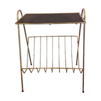 Door-vinyl or openwork metal magazine rack