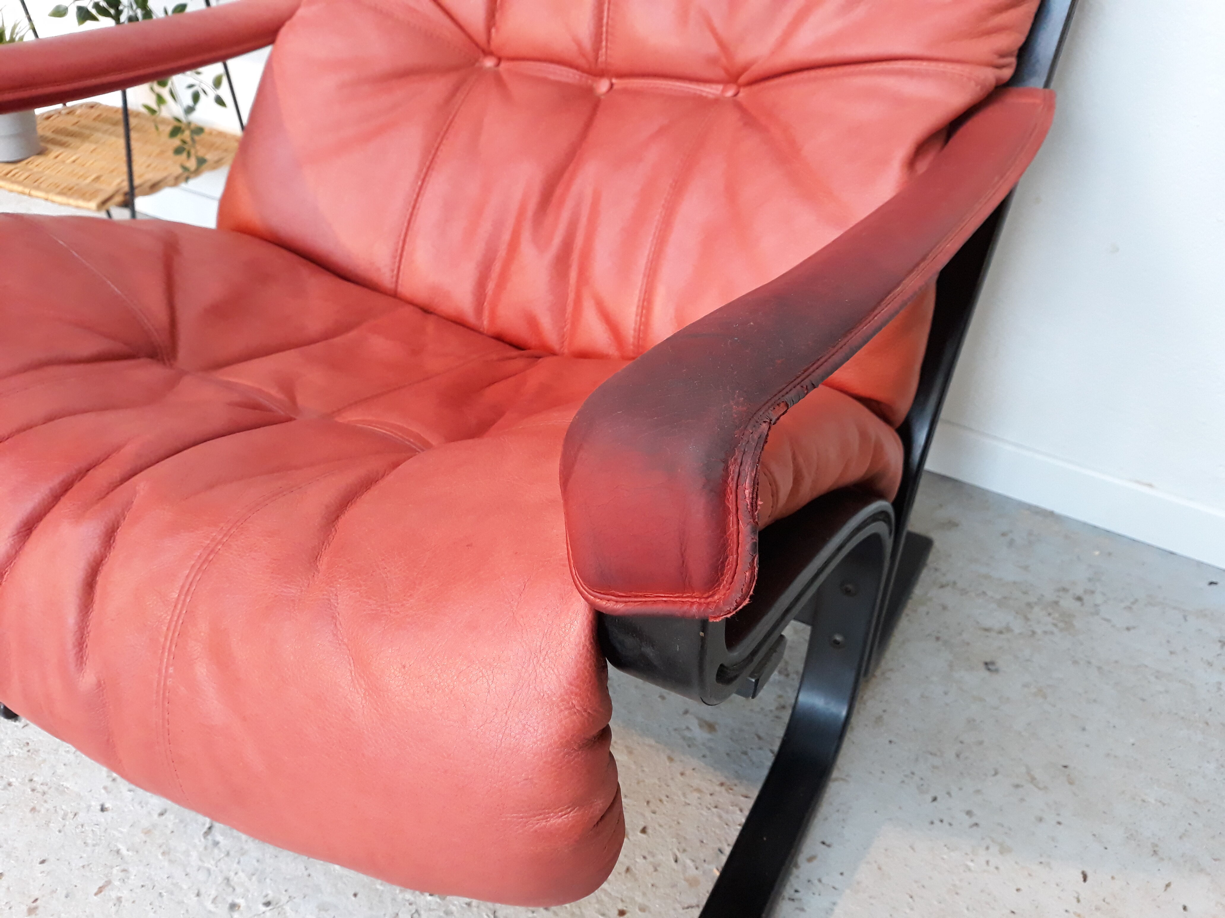 Vintage siesta armchair by Ingmar Relling