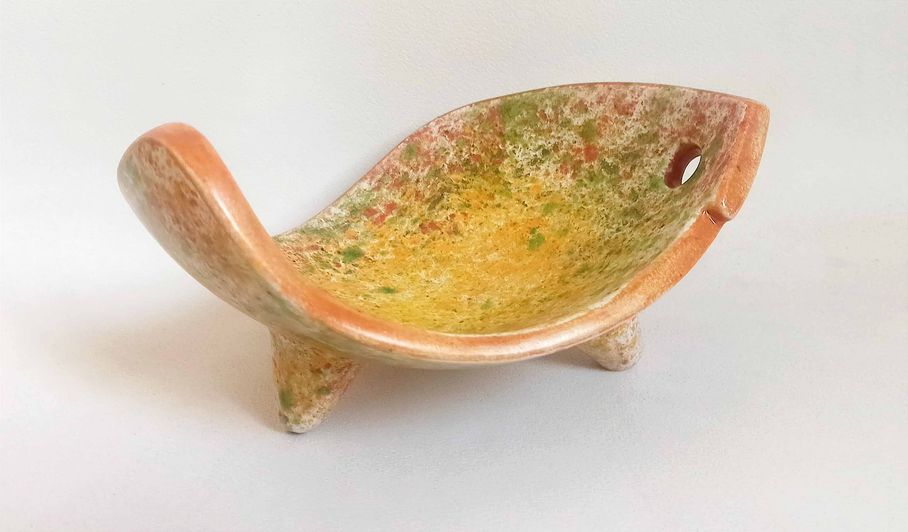 Empty ceramic pocket signed LB for Bernard Lecuyer fish shape 1960s