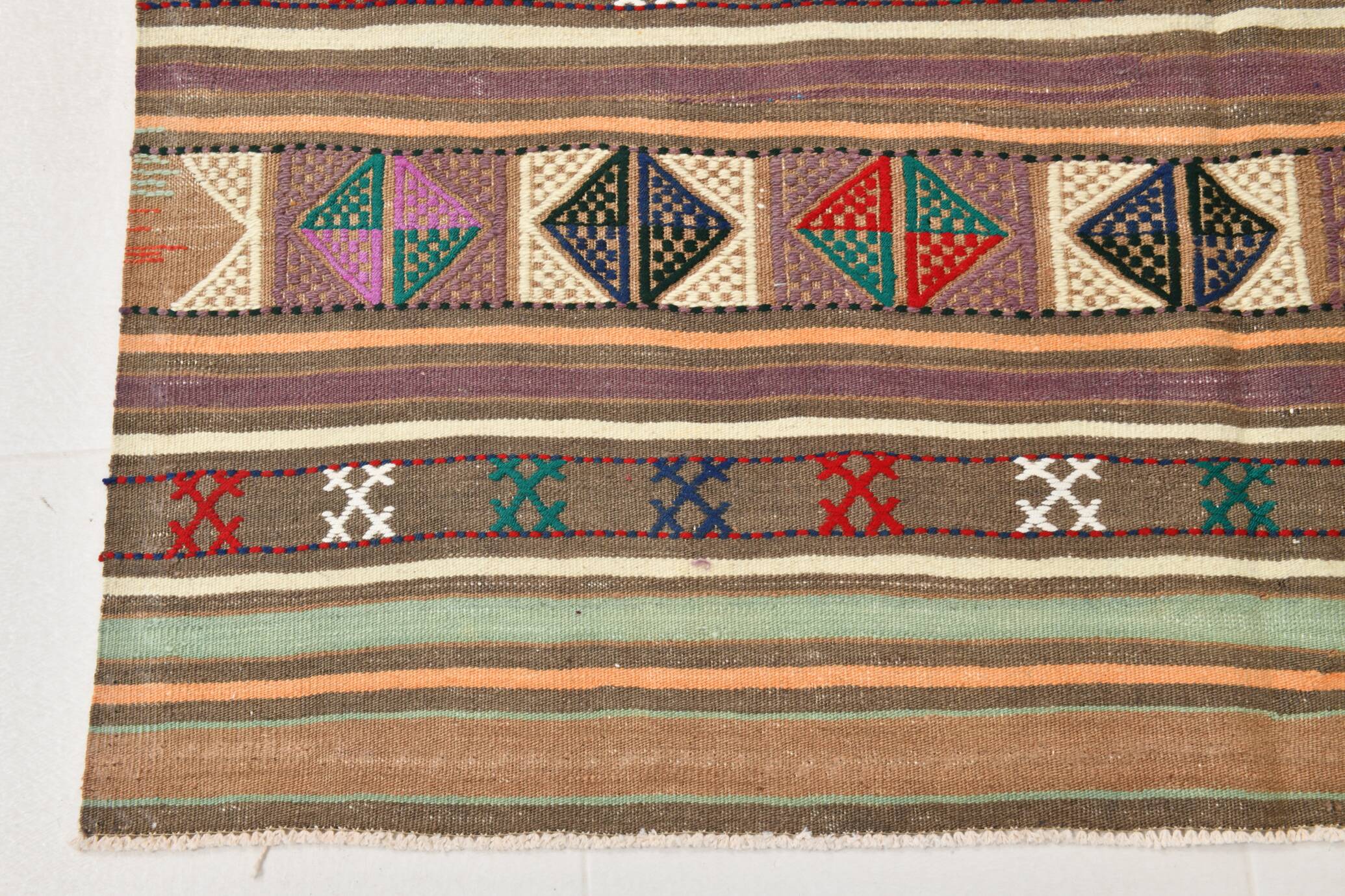 Tapis kilim vintage en laine, motifs géométriques et tons pastel,146x224 Cm