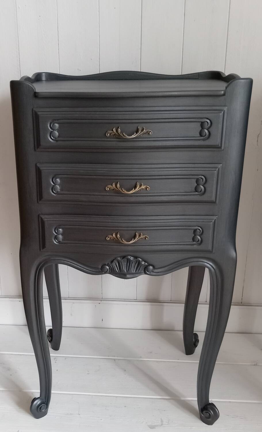 Pair of bedside tables