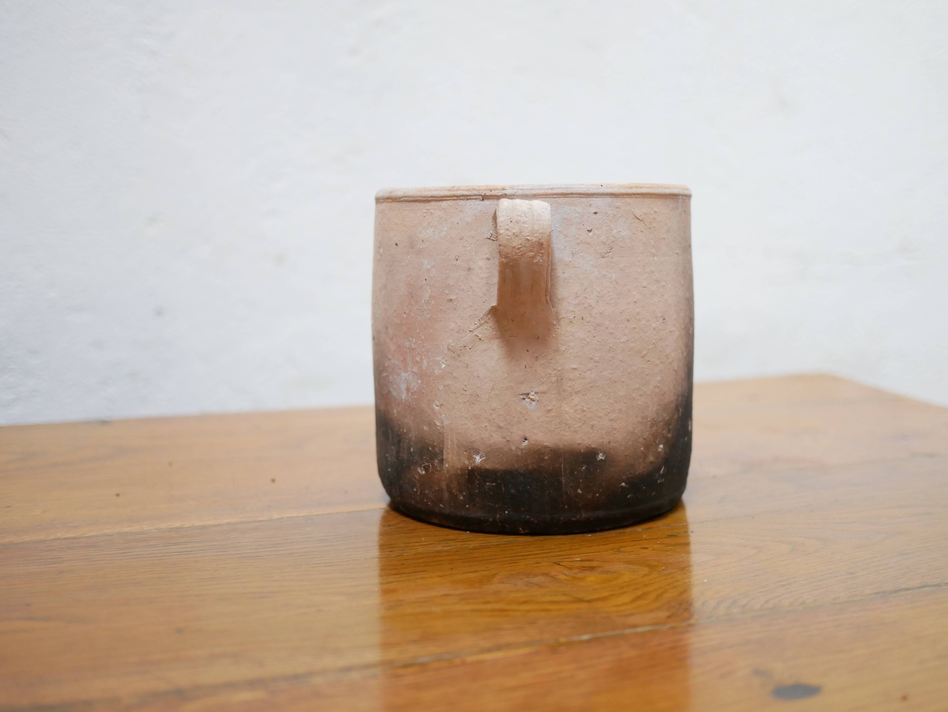 Pot vintage en terre cuite