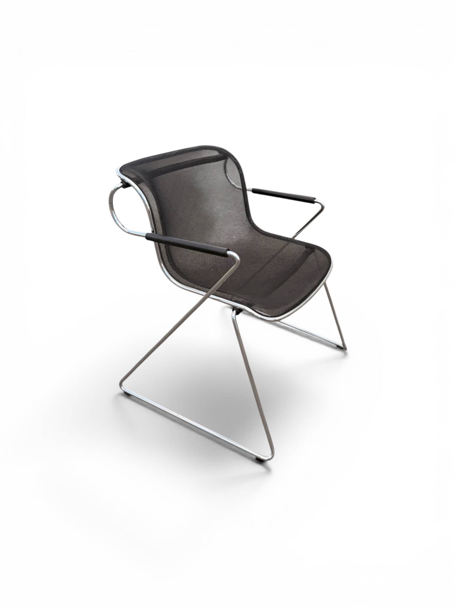 Penelope chair by Charles Pollock for Castelli (1982)