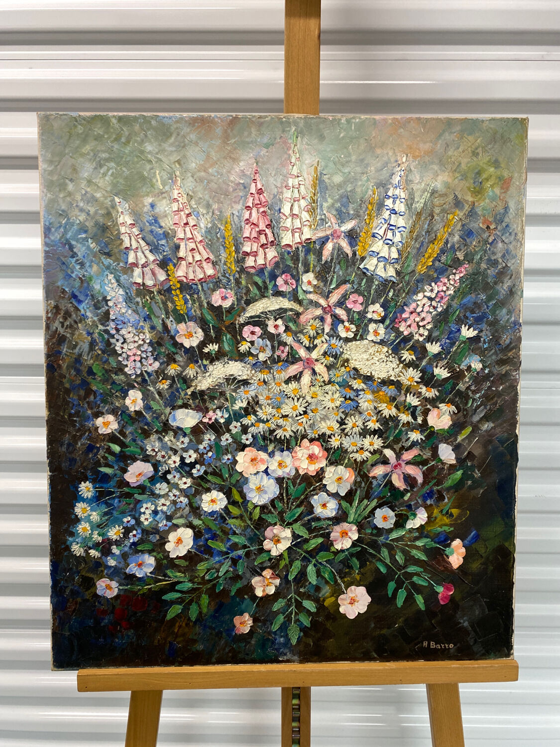 Bouquet of flowers signed Barro