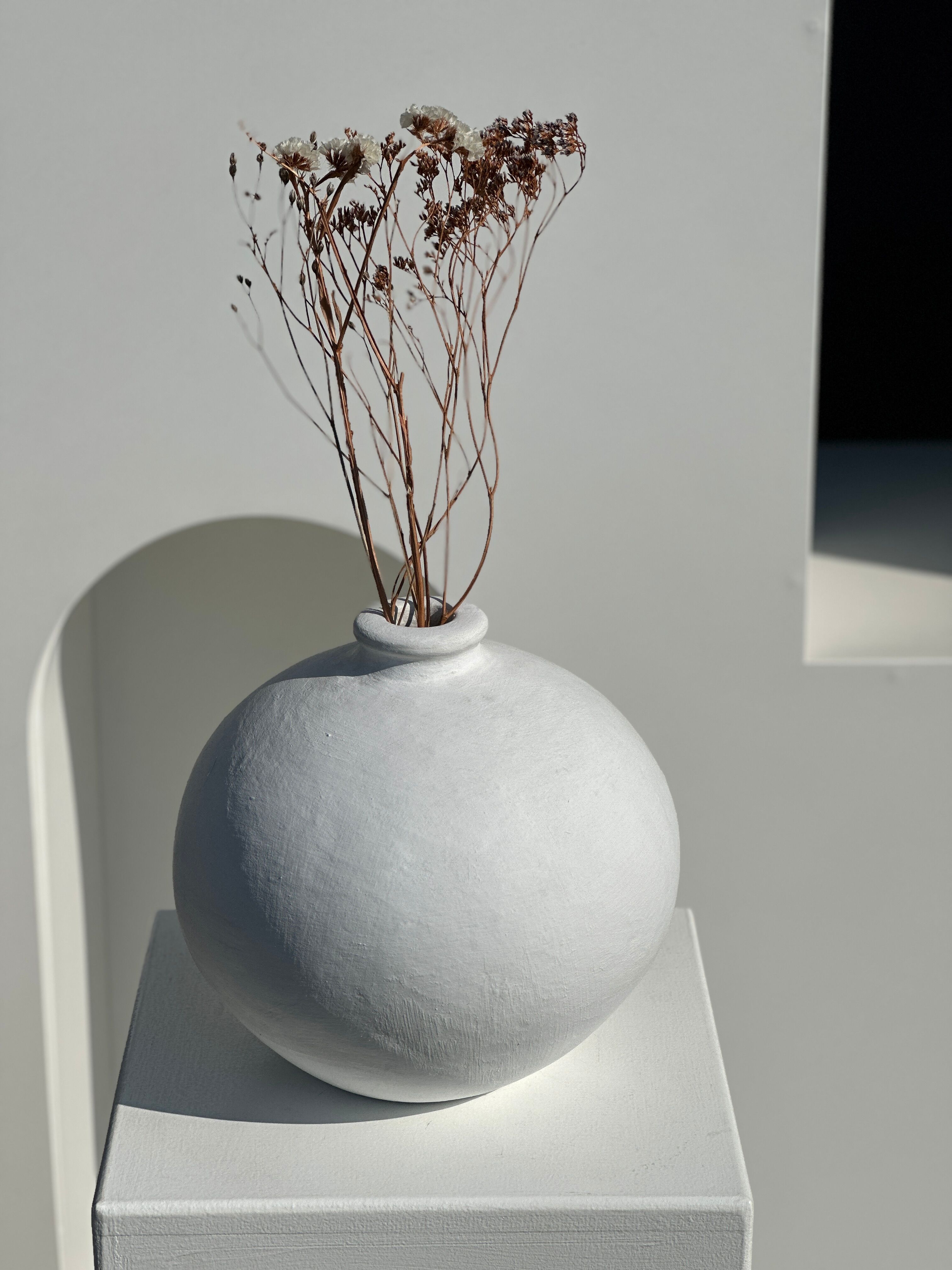 Handcrafted terracotta ball vase painted white H:24 D:26