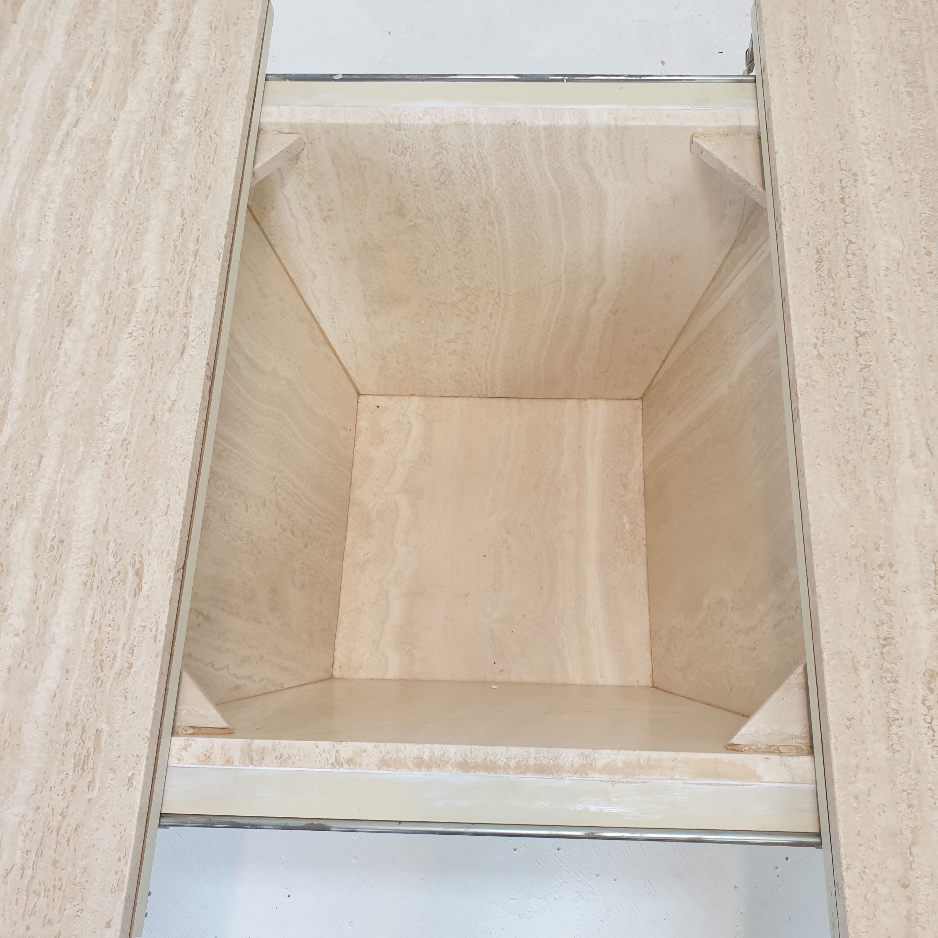 Italian Travertine Bar table or Coffee Table, 1980s