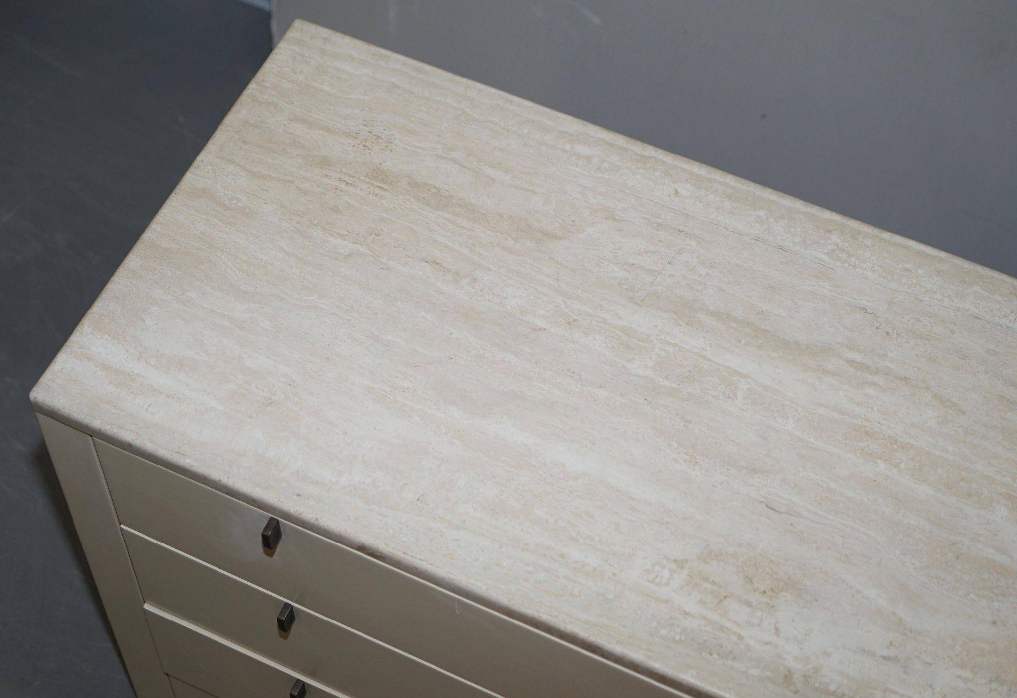 Interlubke marble chest of drawers