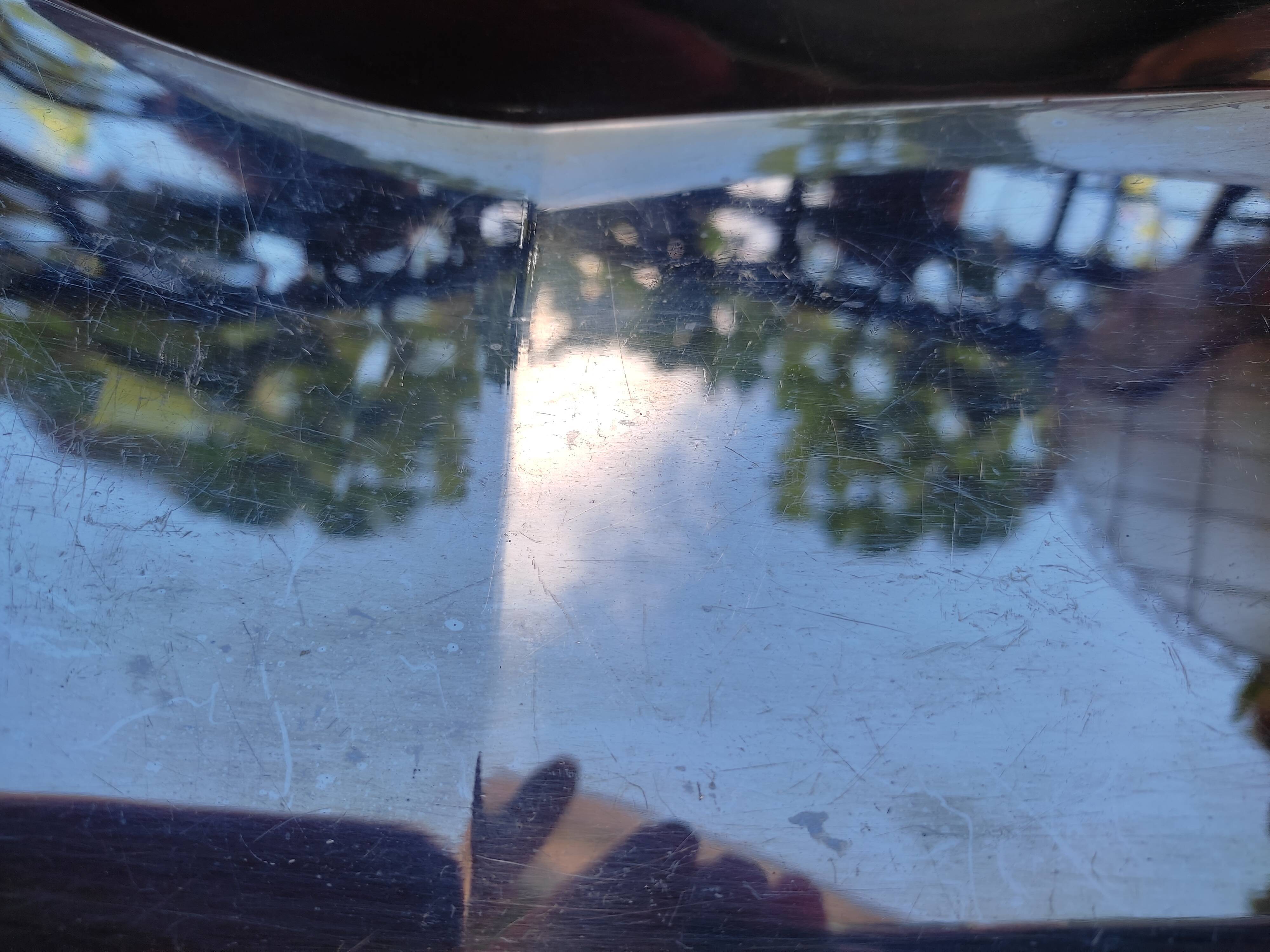 Art deco dish in stainless steel and teak