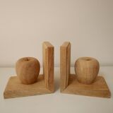 Set of 2 wooden bookends, apple pattern