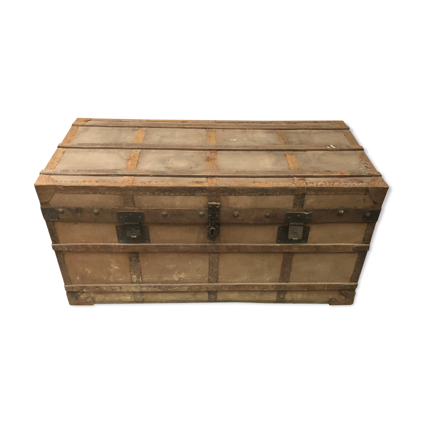 Travel trunk in wood, metal and canvas chest