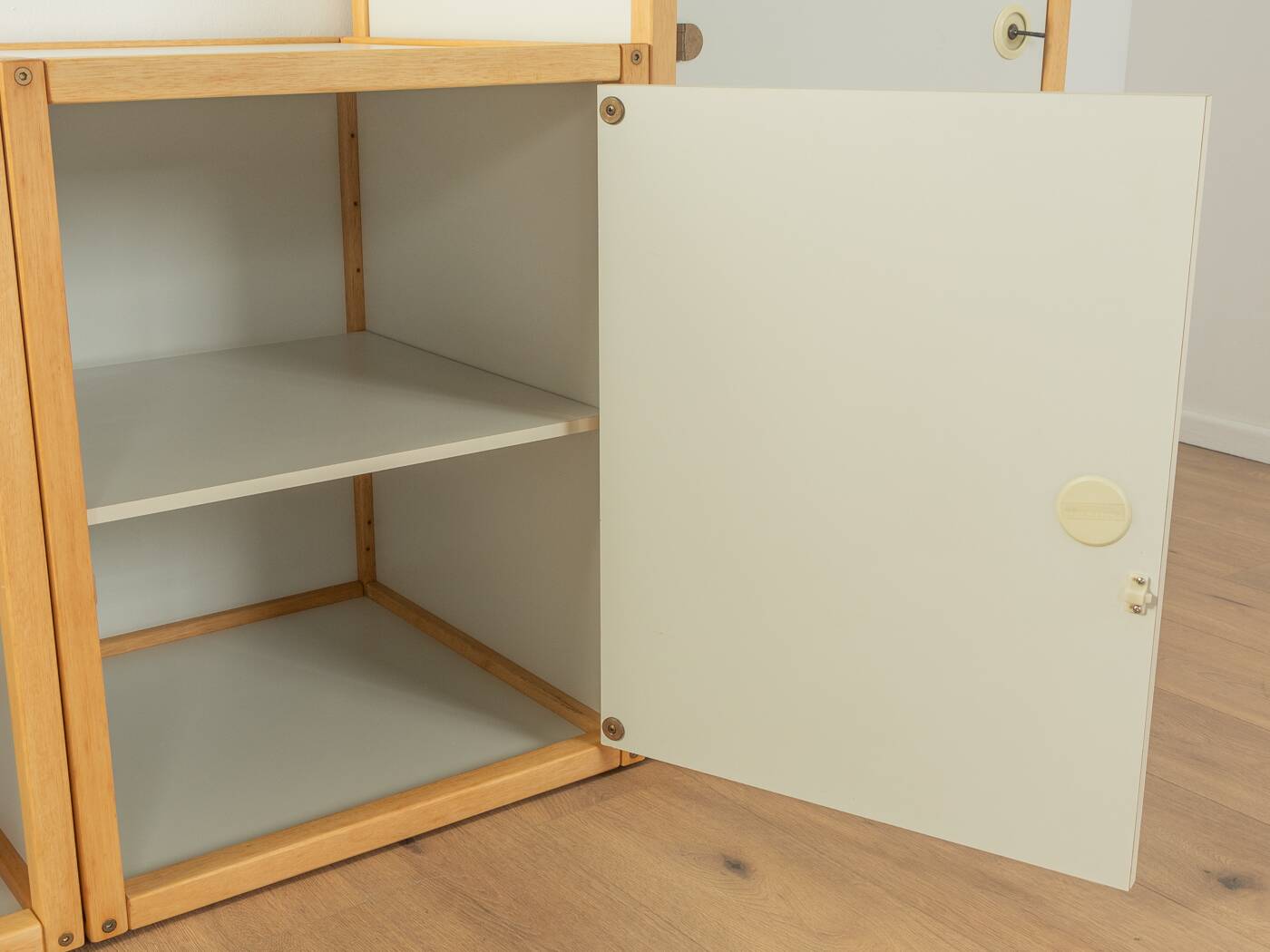 Flötotto chests of drawers