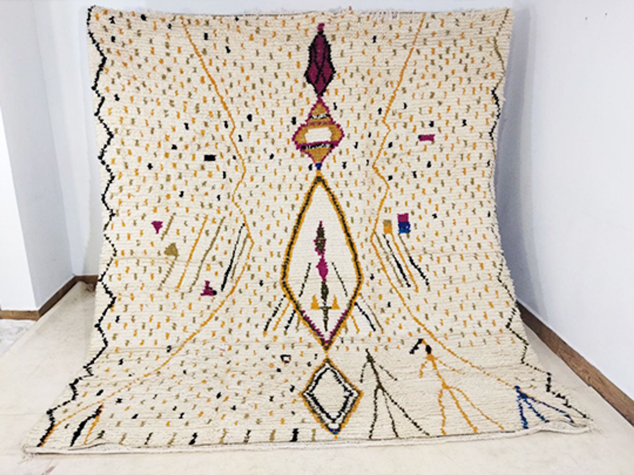 290x246cm Moroccan Berbere Carpet