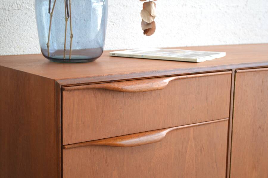 Enfilade by McIntosh 201.5 cm