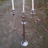Candélabre , chandelier .