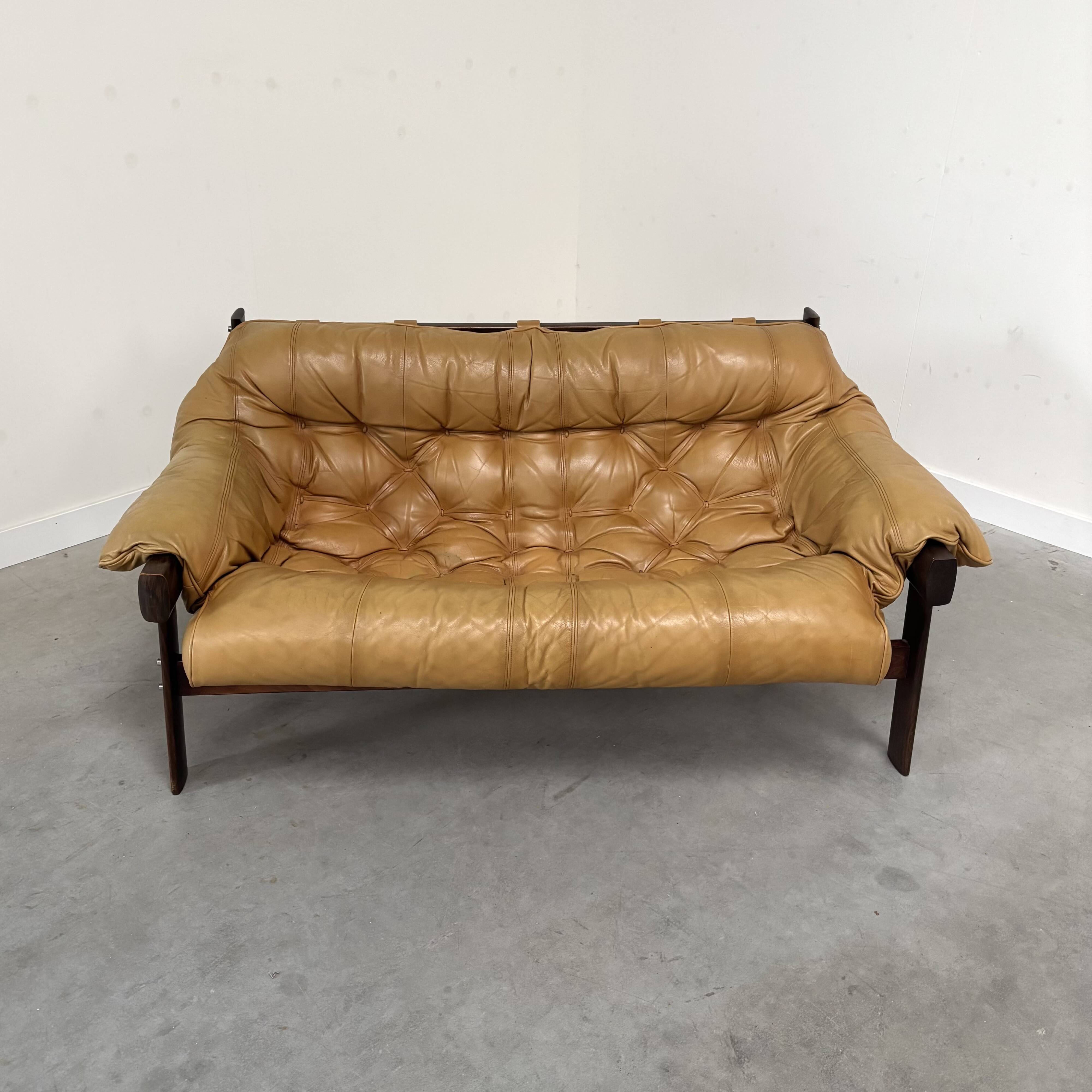 Percival Lafer MP-41 lounge sofa, 1970s