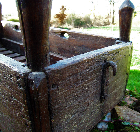 Berceau balançant fait main, 1800