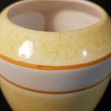 Vase jaune