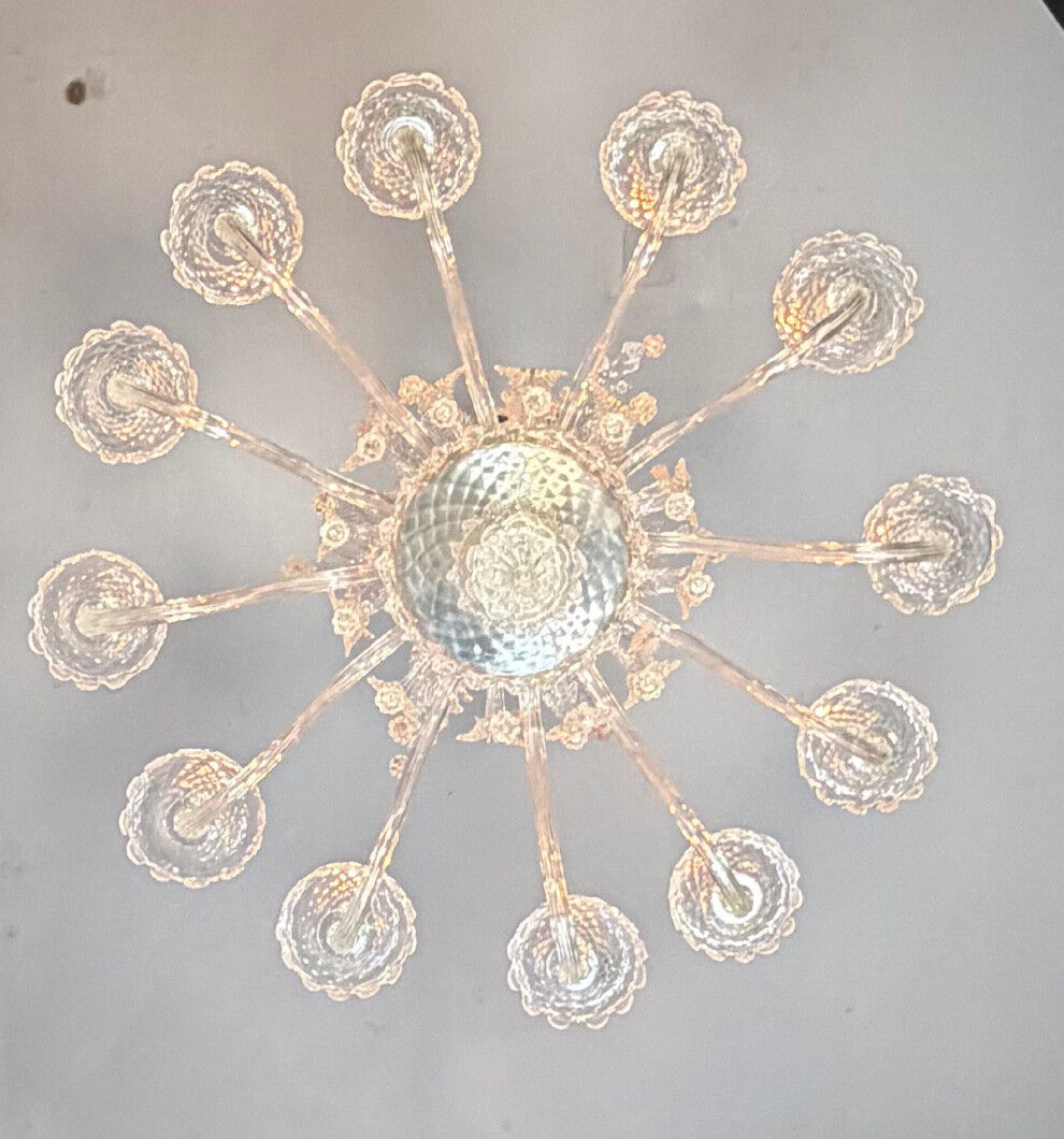 Venetian lustre in colourless Murano glass, 12 light arms, circa 1900