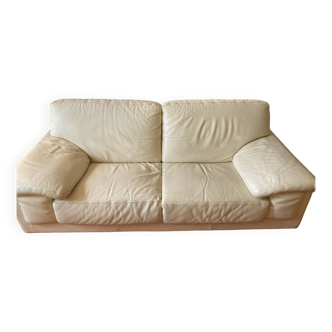 Cream colored leather sofa model CORAIL Roche Bobois