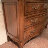 Commode a façade galbée de style Provençal XX siècle