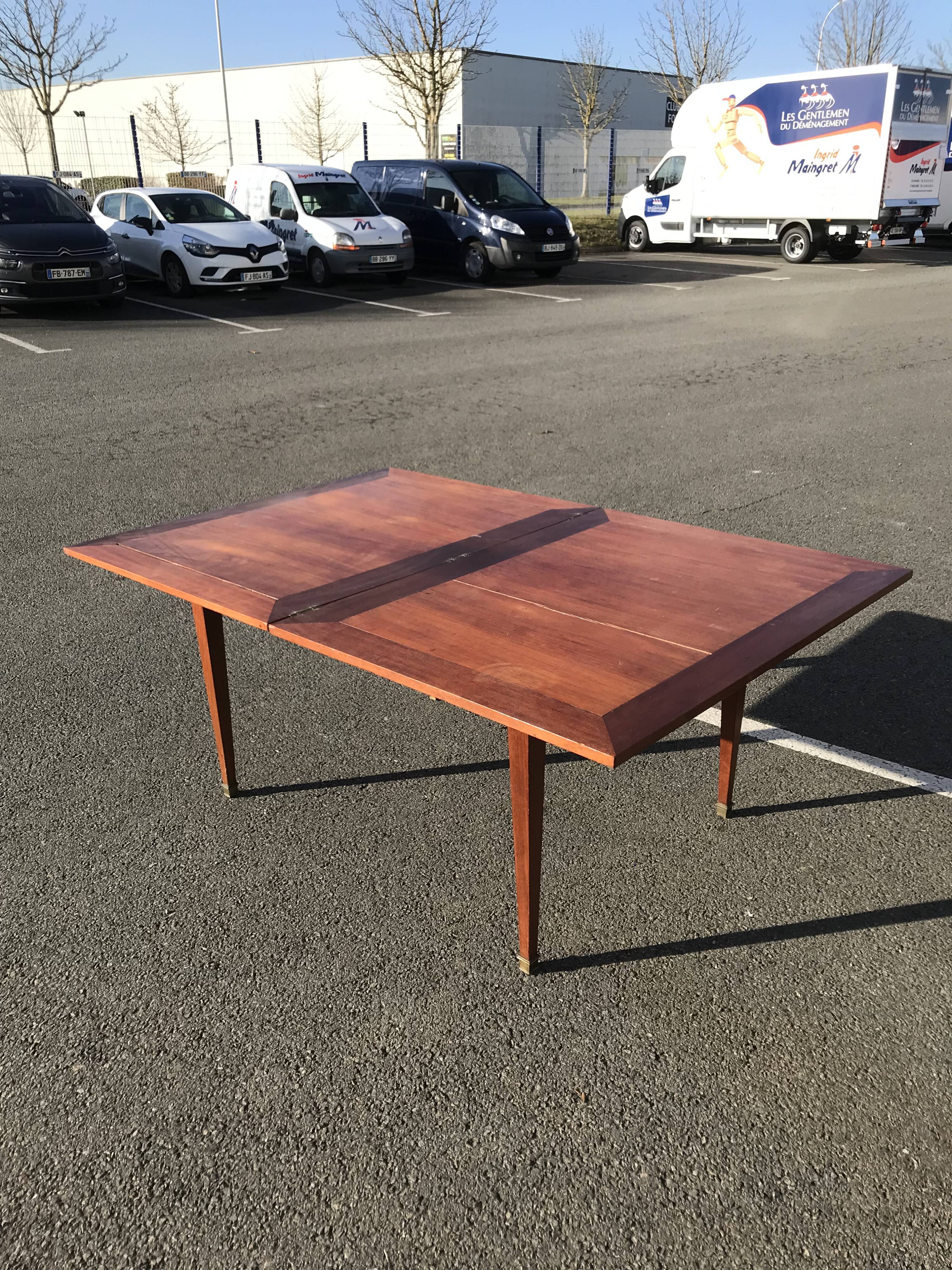 Table Louis Moreau