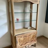 Walnut sideboard or display cabinet