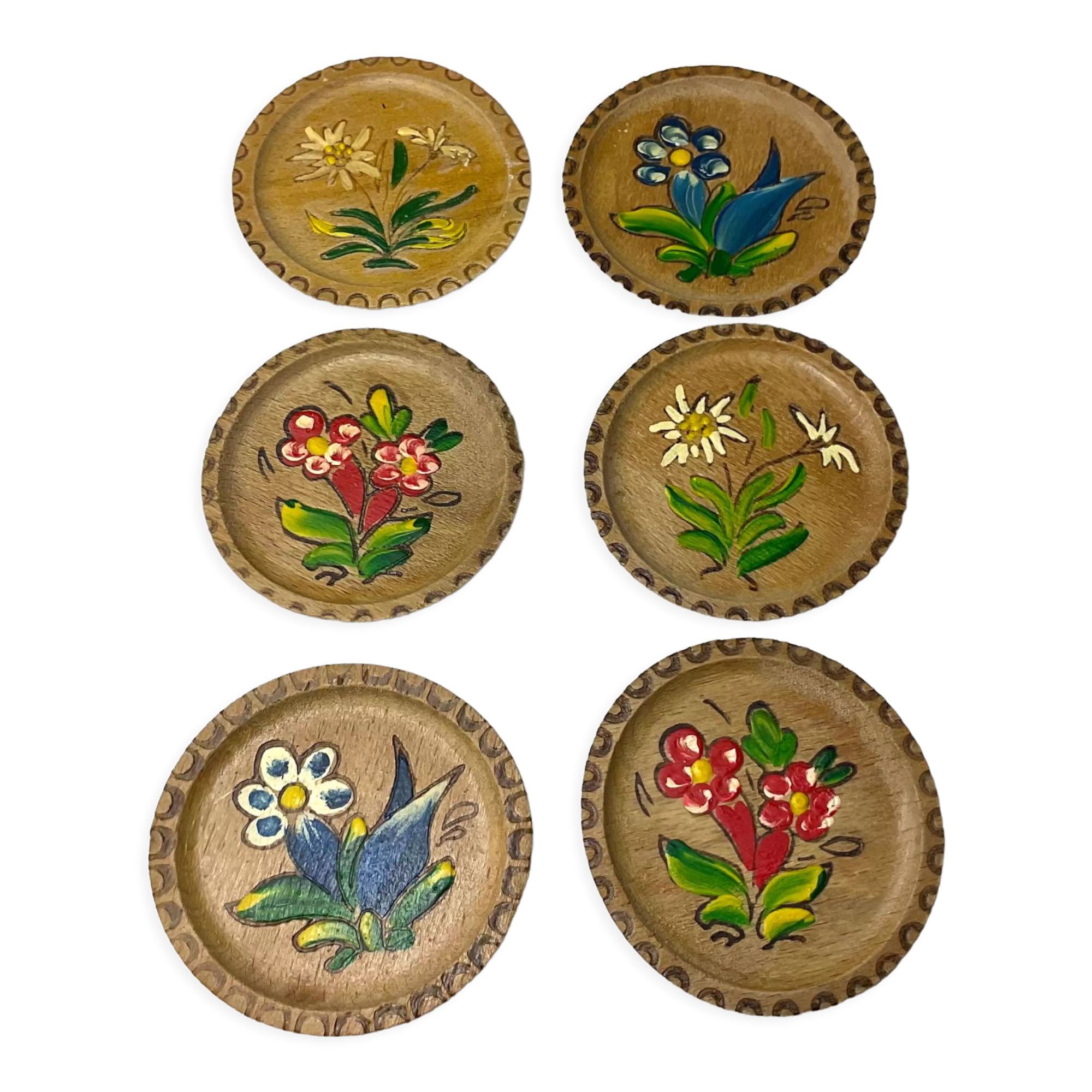 Vintage wooden cups/coasters 6 pieces
