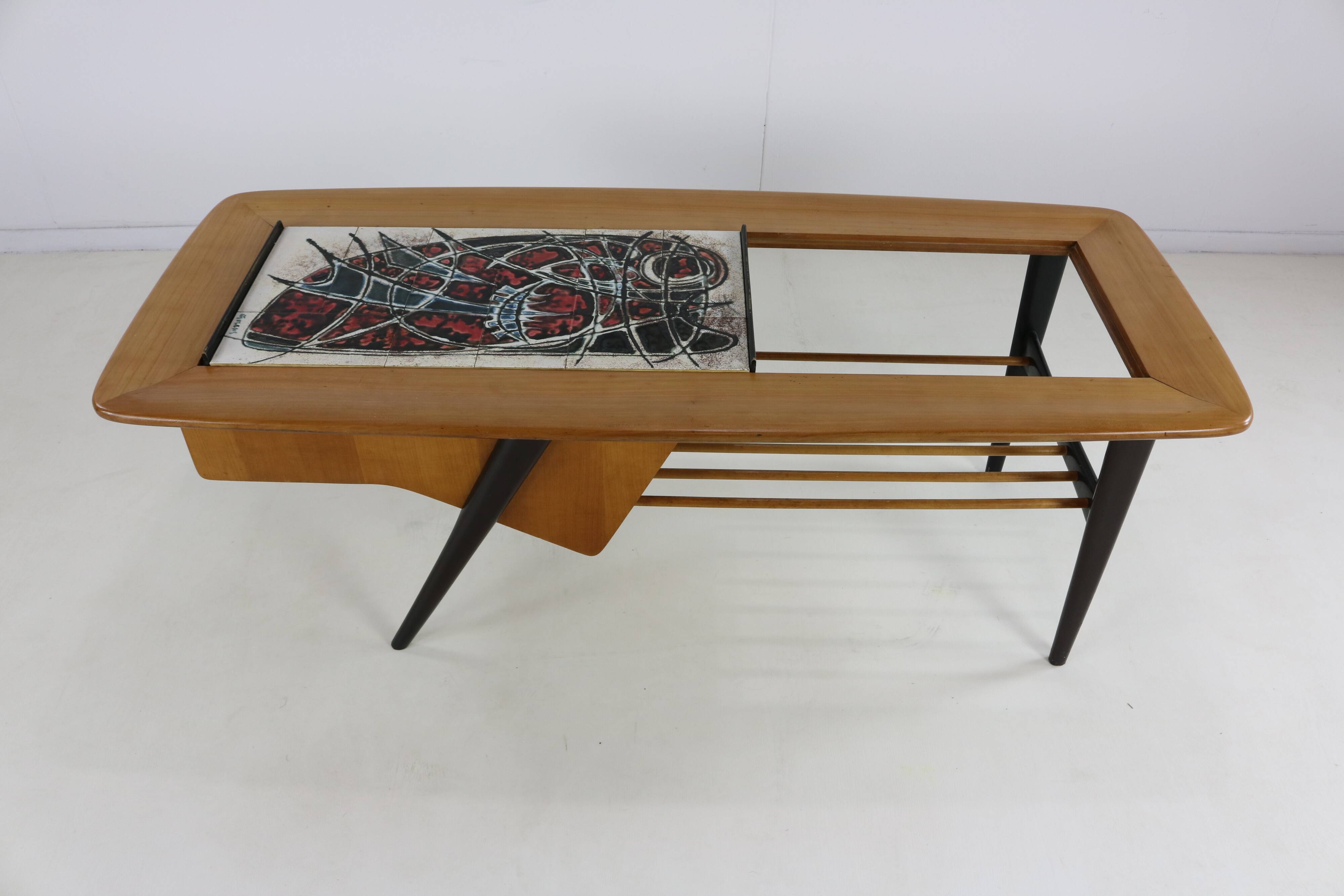 Iconic belgian design coffee table by Alfred Hendrickx