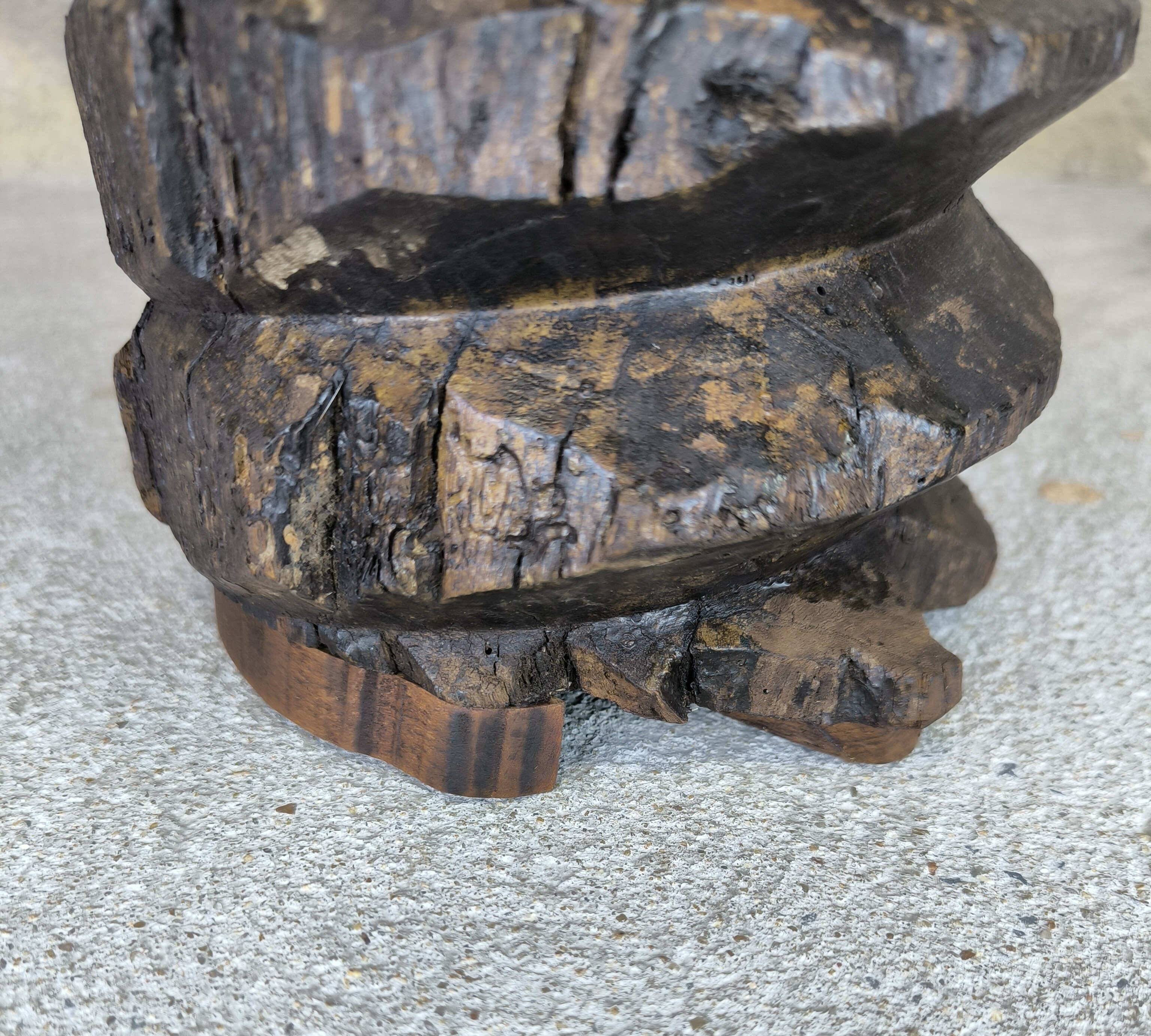 Small vintage press screw saddle