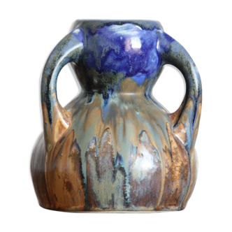 Blue vase in flaming sandstone