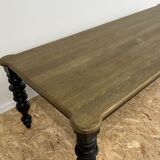 Table à manger classique en bois, pieds noirs, 12 couverts