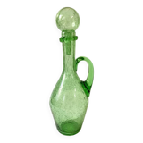 Carafe en verre bullé vert de Biot