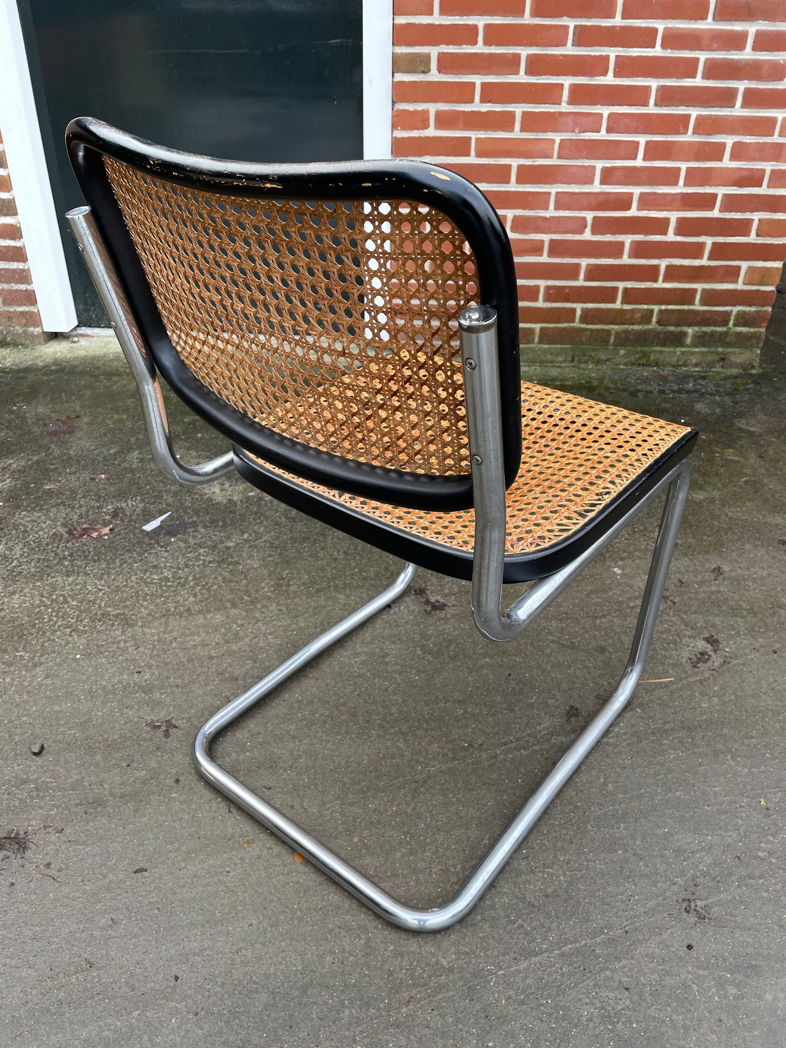 Cesca design chair b32 model in black and chrome
