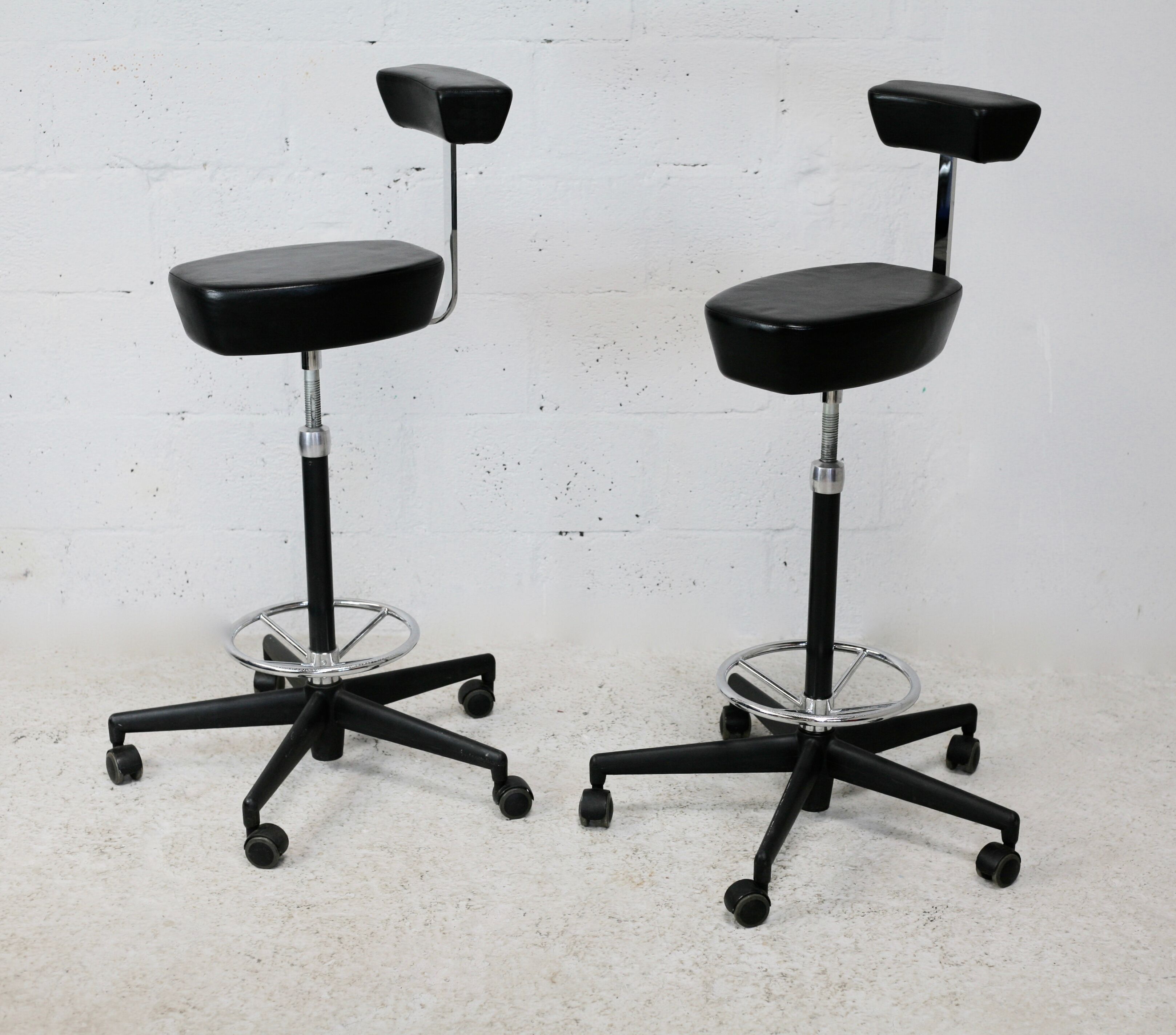 Pair of high stools by Georges Nelson, Vitra, 2001