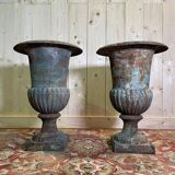 Pair of Medici vases in cast iron
