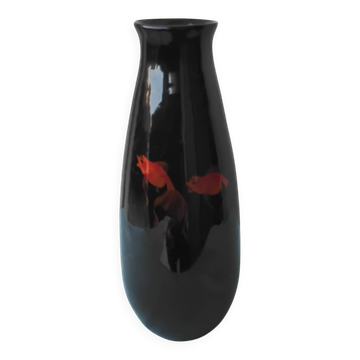 Lacquered wooden vase