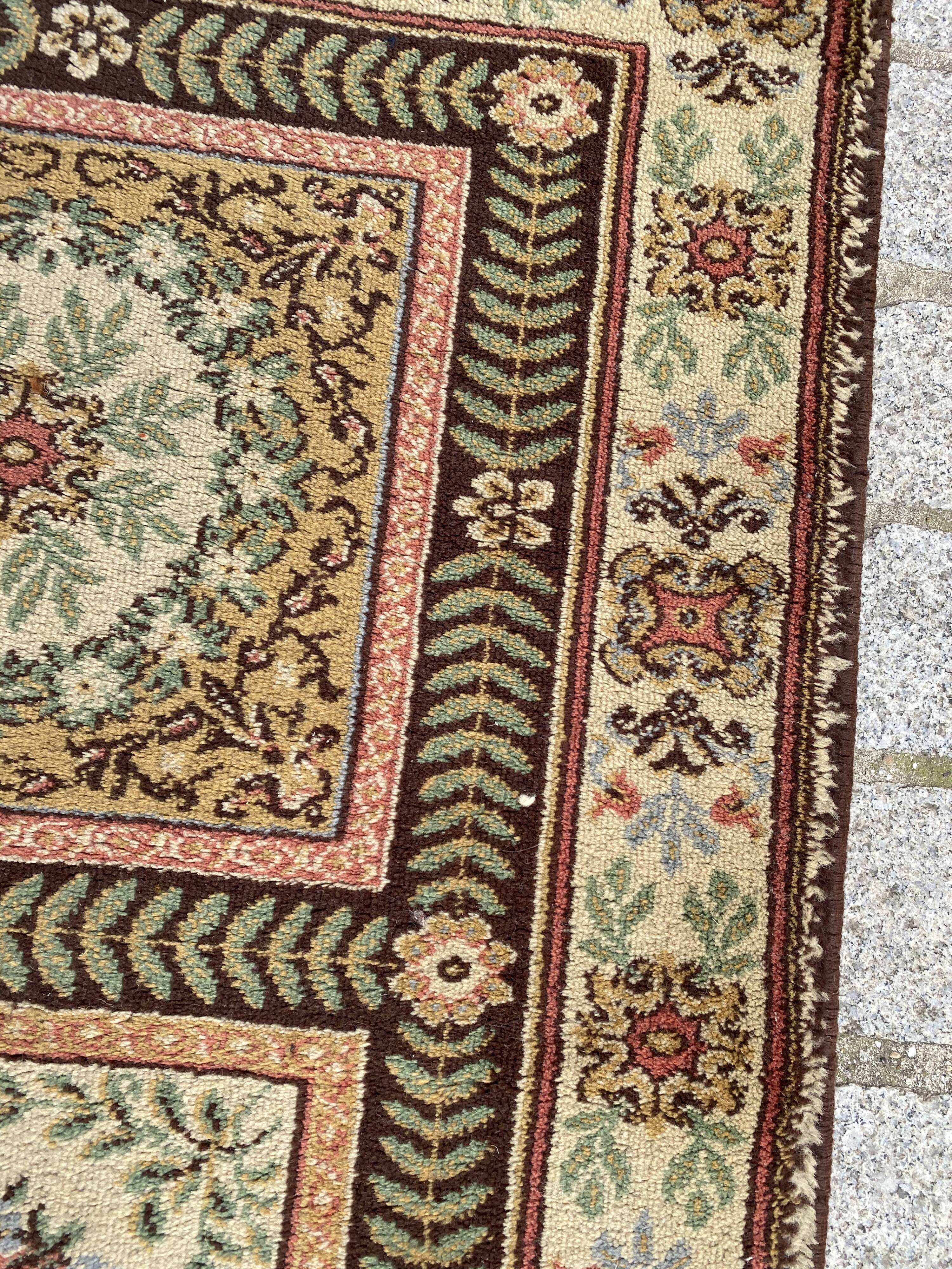 Soapy or aubusson style carpet 70x140 cm