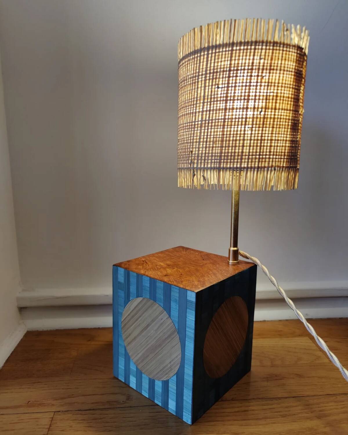 Lamp in straw marquetry and ash burl