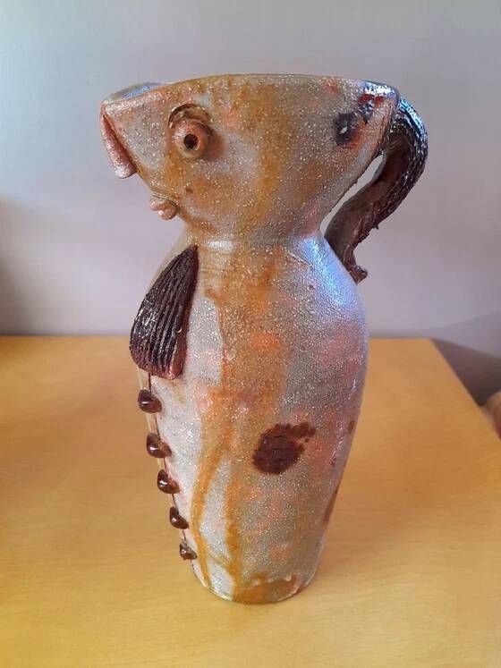 Pichet anthropomorphe en grès André Louis Freymond