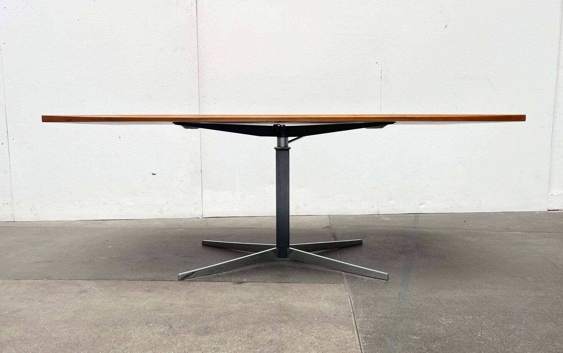 German adjustable dining table in mid-century style by J.M. Thomas for Wilhelm Renz, 1960s