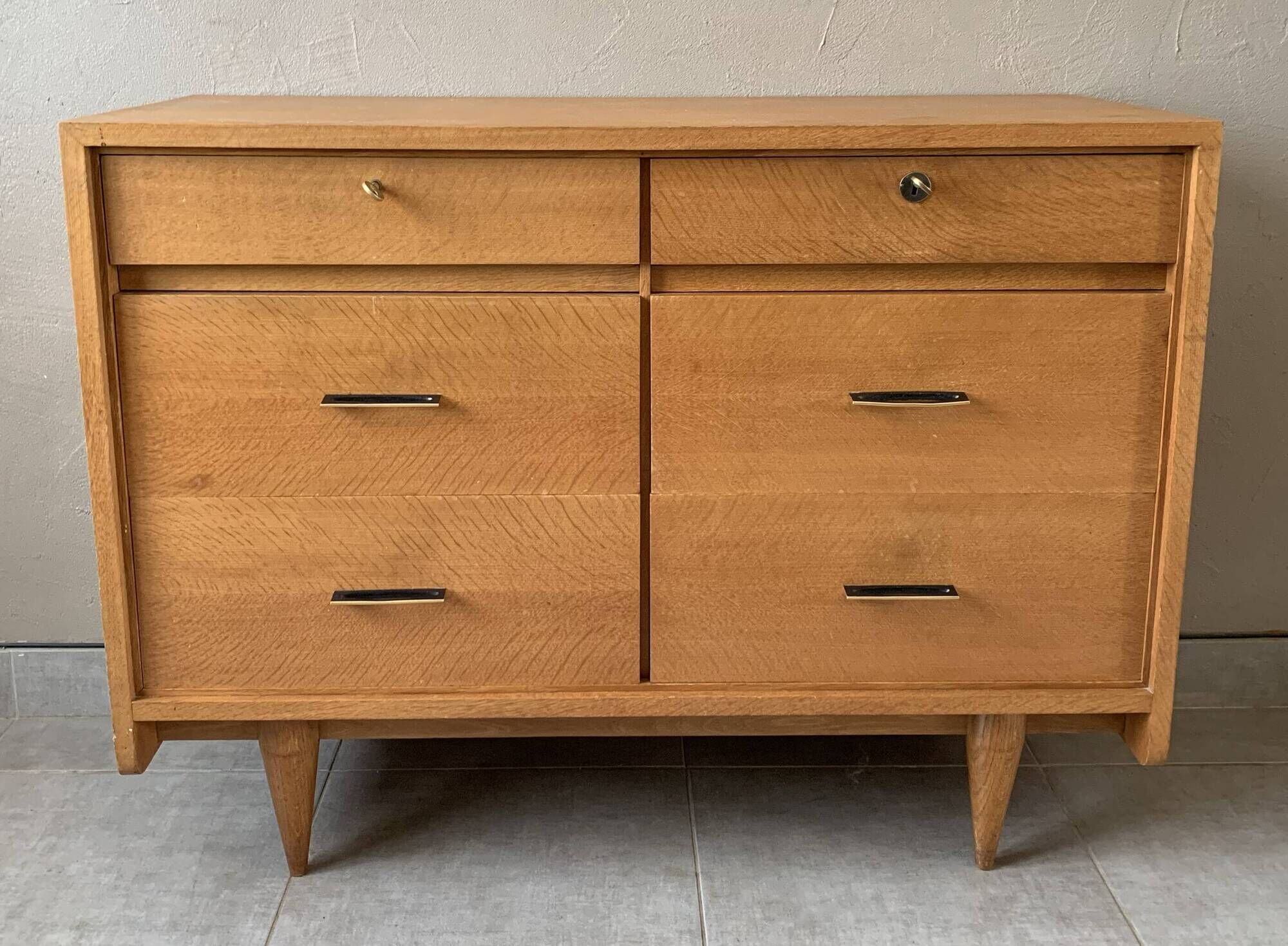Large vintage 6-drawer chest of drawers from the 50s in oak.